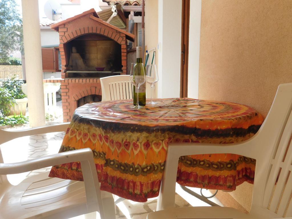 Asterix Apartment