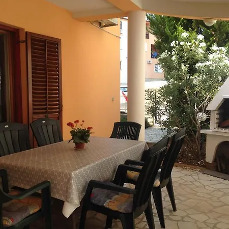Apartments Asterix Pula Habitación foto